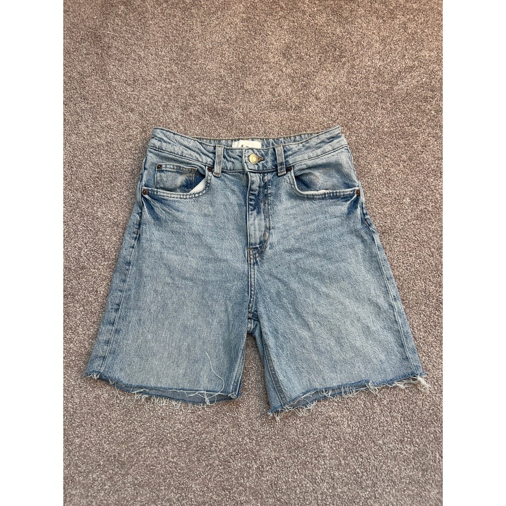 H&M Denim Shorts Womens 4 Light Blue Excellent Raw Hem High Waist Bermuda